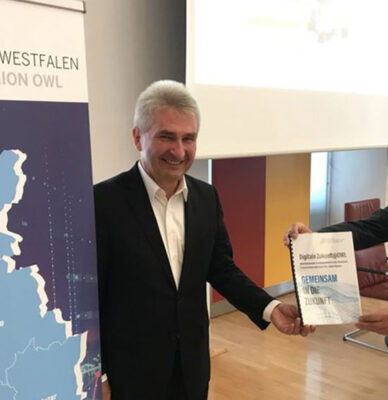 Austausch mit Minister Pinkwart zu INSPIRE und Digitaler Modellregion OWL